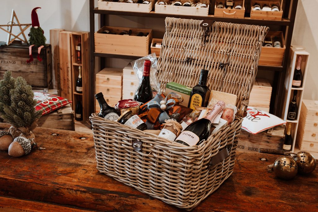 Confezioni regalo e cesti natalizi per wine lovers Nettare dei Santi